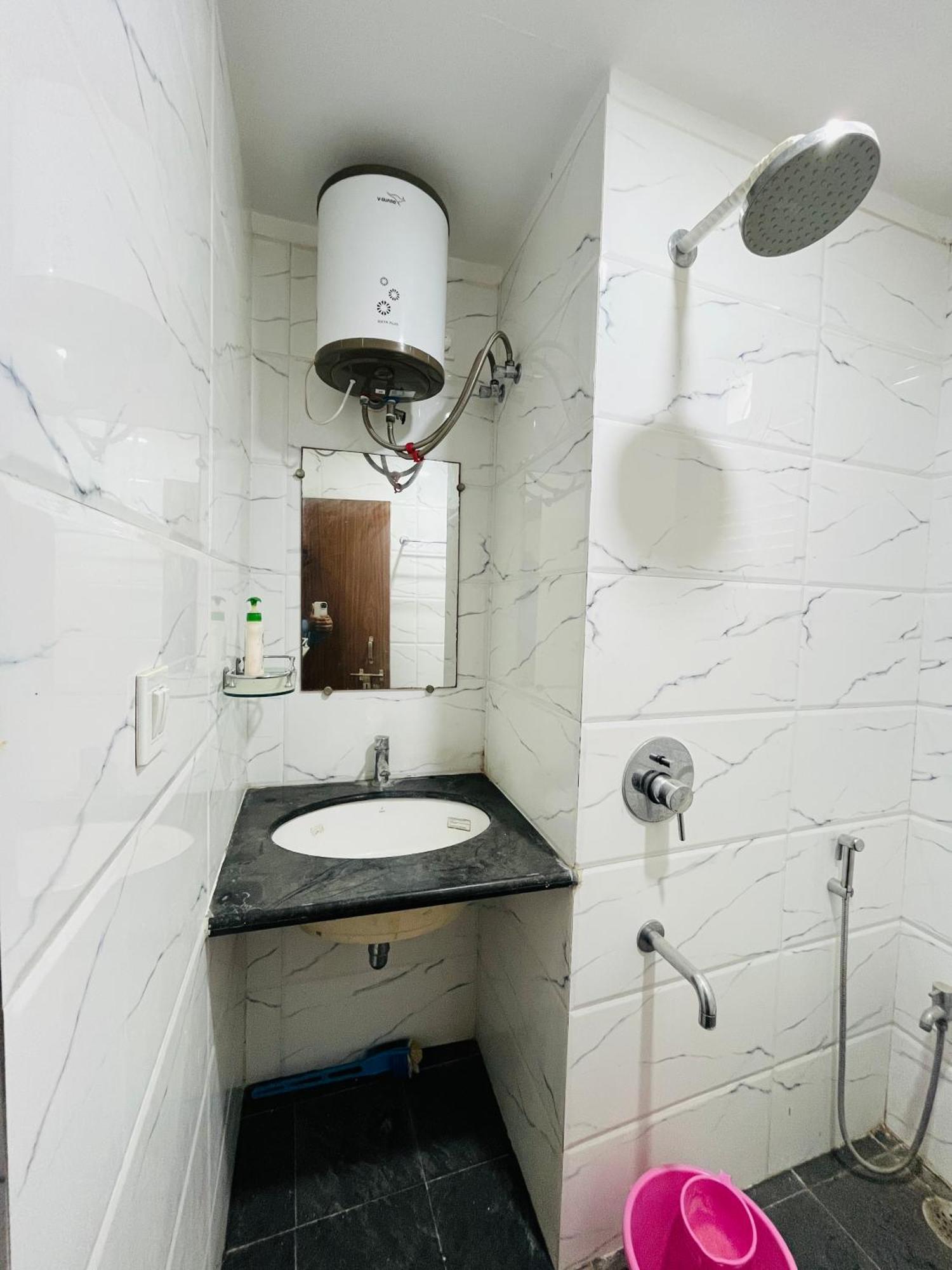 Hare Krishna Homes Jhalwa Prayagraj Ngoại thất bức ảnh